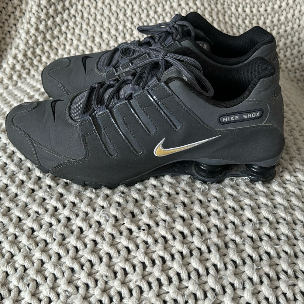 Nike shox